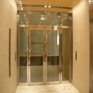 防火玻璃門(mén)解說(shuō)高樓發(fā)生火災(zāi)的注意事項(xiàng)